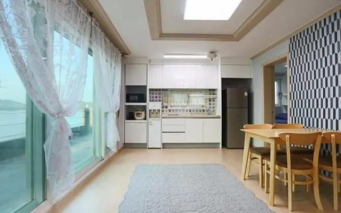 Oda (Ocean view on the second floor)