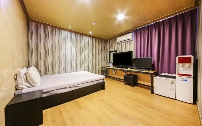 Oda (Standard Room)