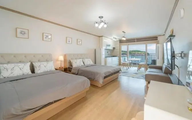 Oda (Room 101 (Ocean View))