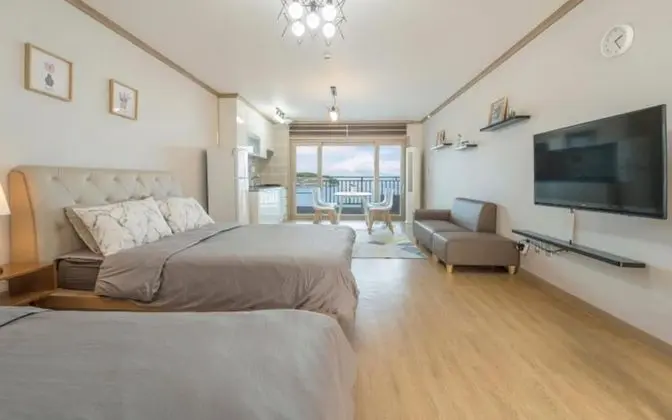 Oda (Room 101 (Ocean View))