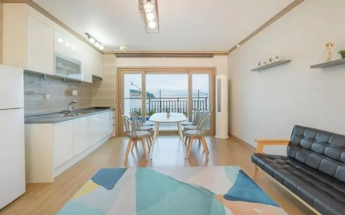 Oda (Room 102 (Ocean View))