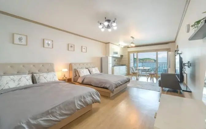 Oda (Room 103 (Ocean View))