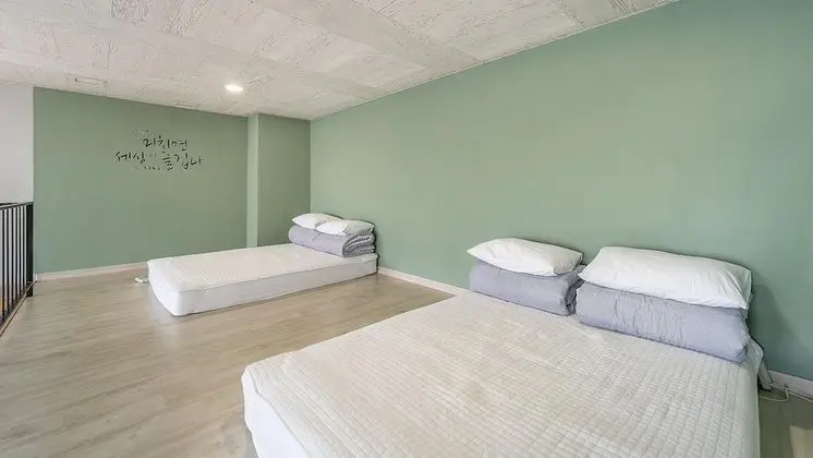 Basic Oda, 2 Yatak Odası (102)