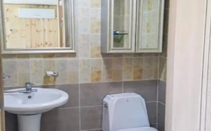 Oda (No 102 (separate house one room))