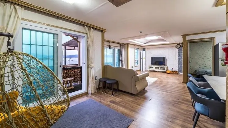 Basic Oda, 4 Yatak Odası (VIP ROOM)