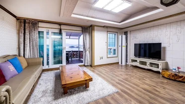 Basic Oda, 4 Yatak Odası (VIP ROOM)