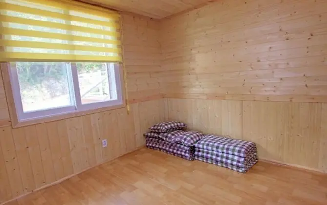 Oda (Building B 1F green (terrace))