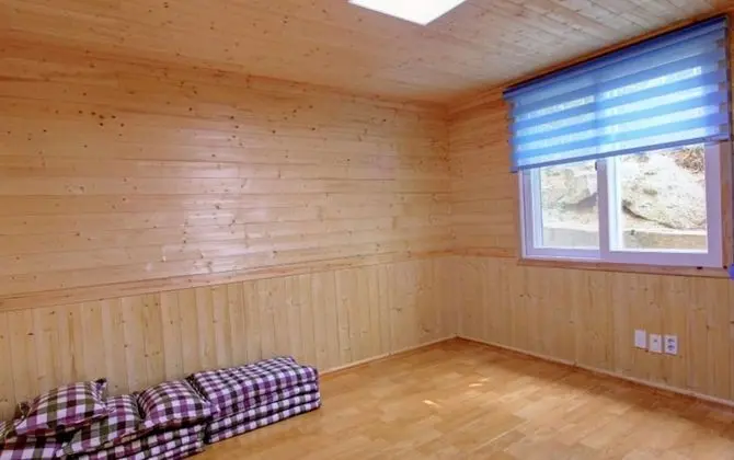 Oda (Building B 1F green (terrace))