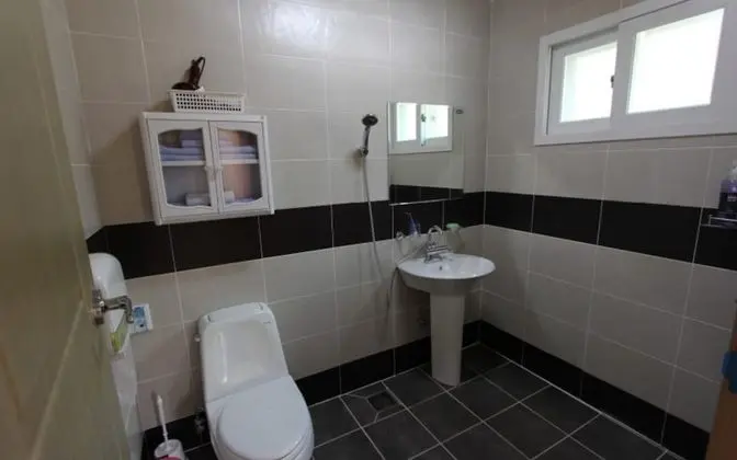 Oda (Building B 2F pink (duplex terrace))