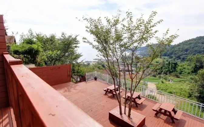 Oda (Building B 2F pink (duplex terrace))