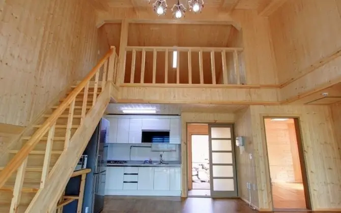 Oda (Building B 2F yellow (duplex terrace))