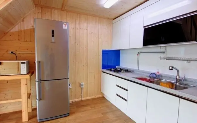 Oda (Building B 2F yellow (duplex terrace))