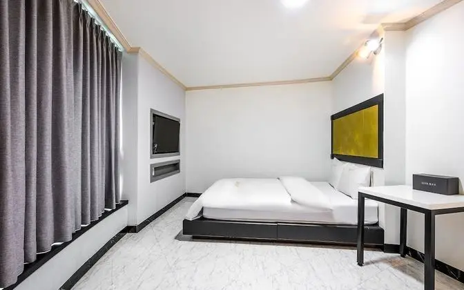 Oda (VIP (Double Beds Netflix available))