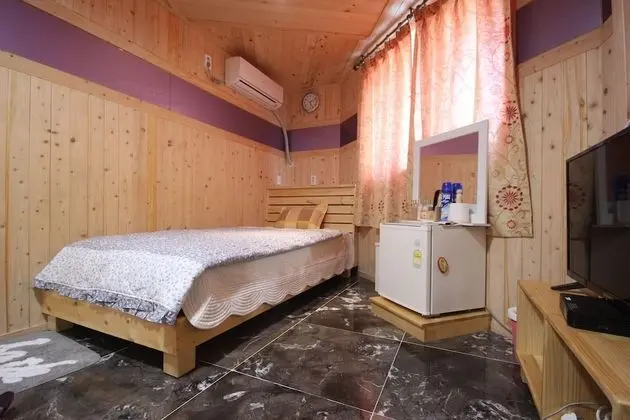 Oda (Single room)