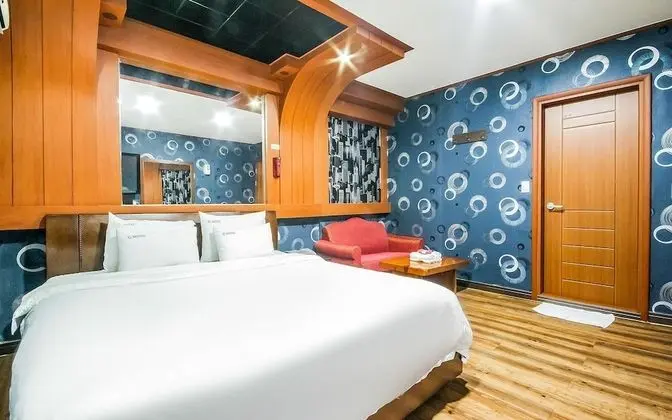 Oda (VIP (daily disinfection corona relief)