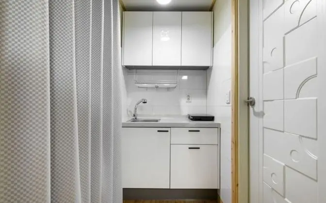 Oda (Room 203 (sea view not visible))