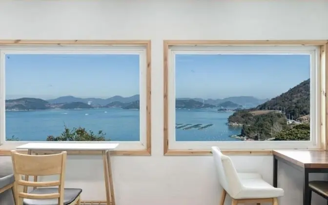 Oda (Room 203 (sea view not visible))