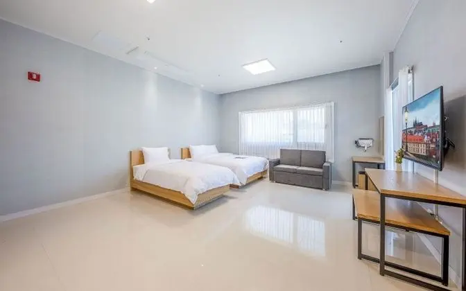 Oda (Room 104 (Twin))