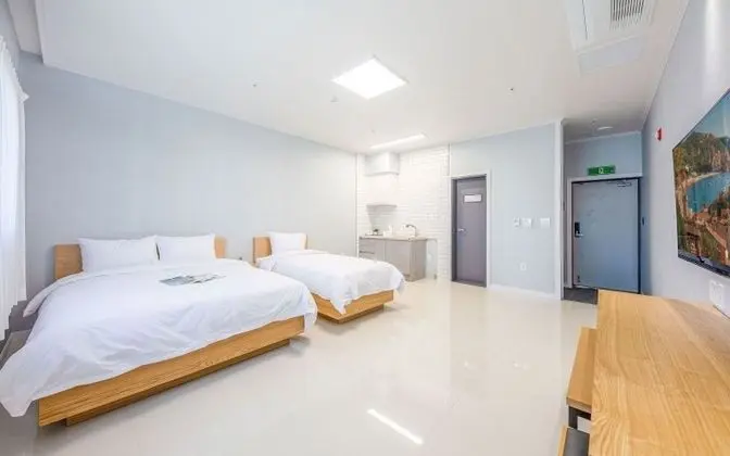 Oda (Room 105 (Twin))