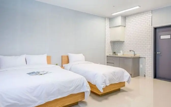 Oda (Room 105 (Twin))