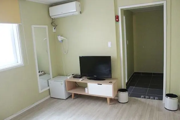 Room (Single Room (Last check-in : 22:00))