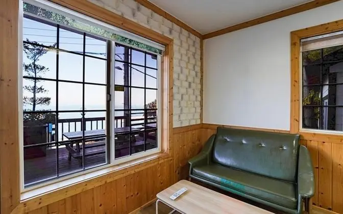 Oda (Hyangilam Room 102)