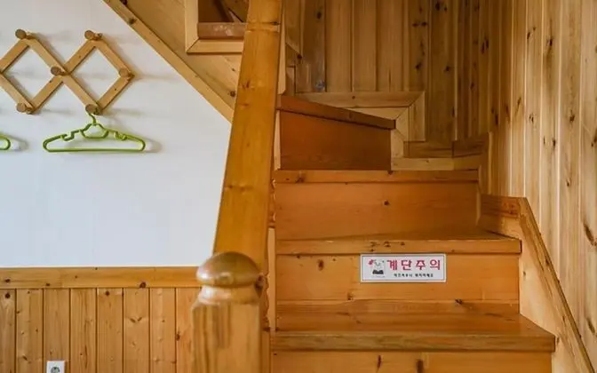 Oda (Hyangilam Room 201 (Duplex))