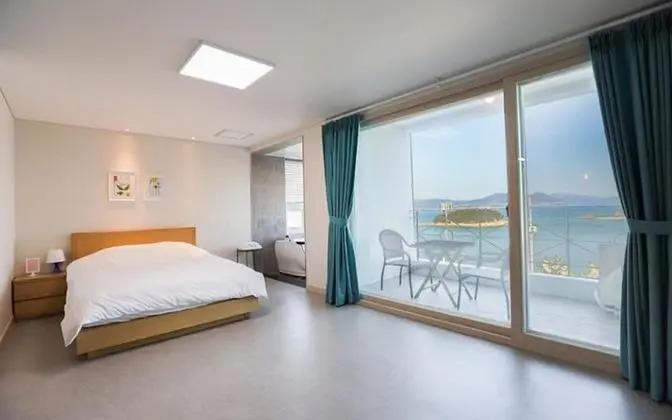 Oda (Room 201 (Spa Ocean View))