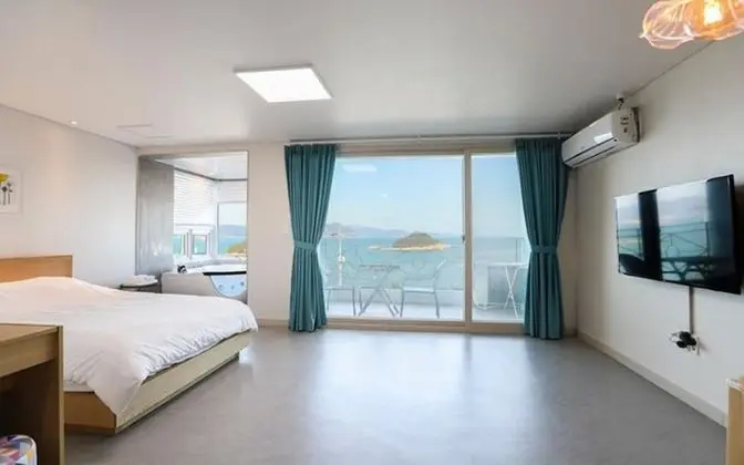 Oda (Room 201 (Spa Ocean View))