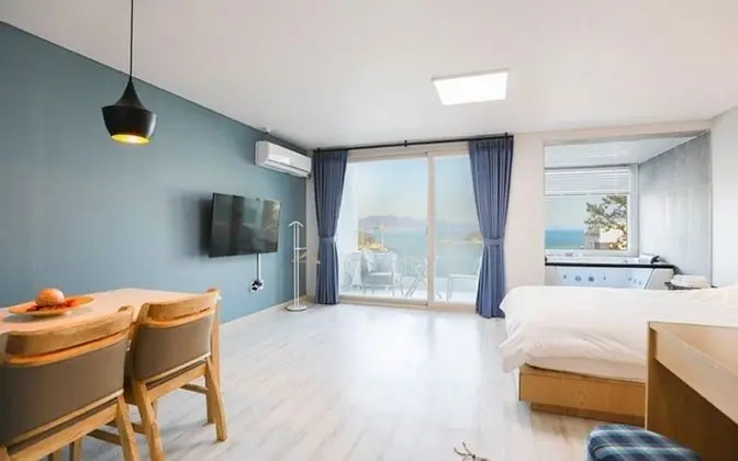 Oda (Room 202 (Spa Ocean View))