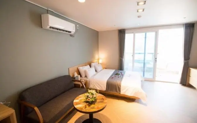 Oda (Room 302 (Ocean View))