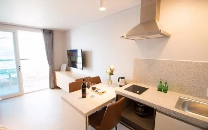 Oda (Room 303 (Ocean View))