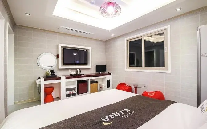 Oda (Deluxe room (with styler spa bathtub))