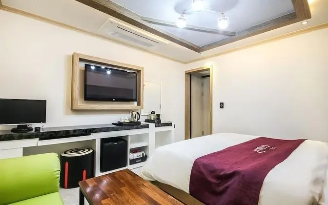 Oda (Standard Room)