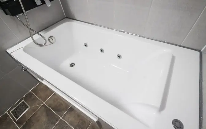 Oda (Twin (spa bath))