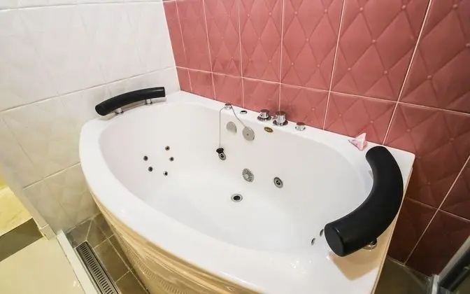 Oda (Special room massage chair (whirlpool)