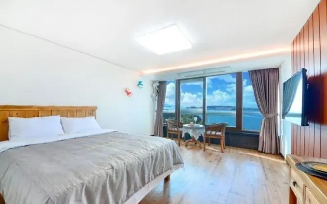 Oda (Room 602)