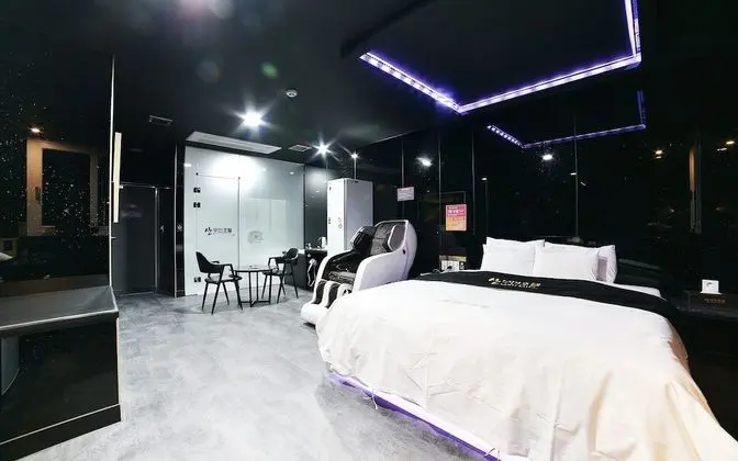 Oda (VIP Black (styler phantom massage cha)