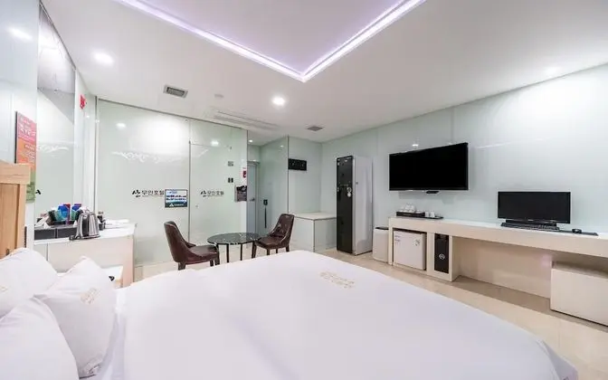 Oda (VIP white (styler phantom massage cha)