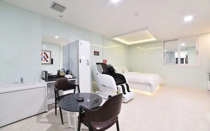 Oda (VIP white (styler phantom massage cha)