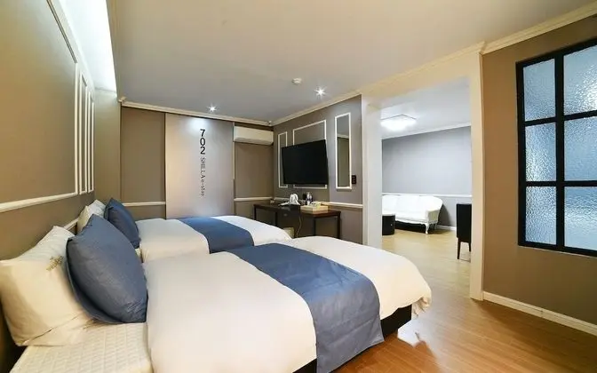 Oda (VIP (Netflix available double bed sin)