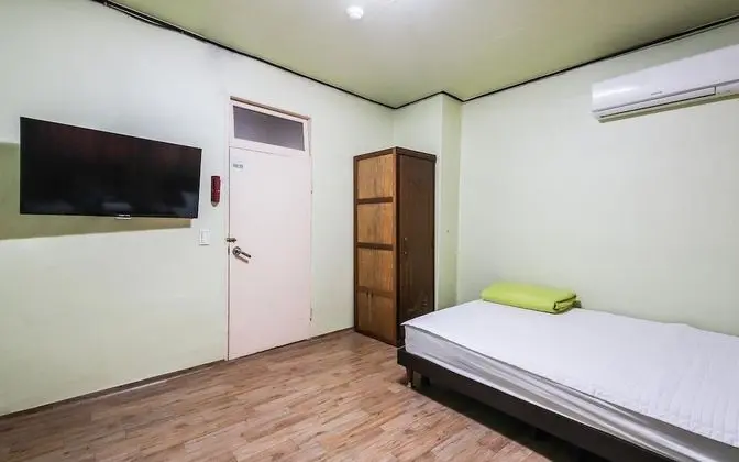Oda (Standard Room)