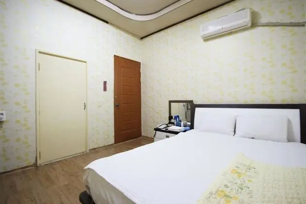Oda (Standard Room)