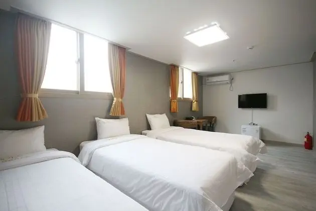 Oda (Triple Room)
