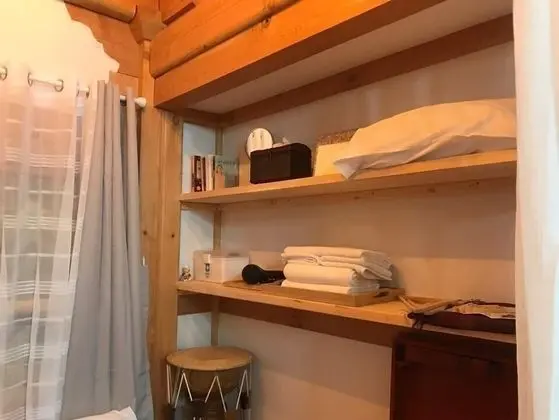 Stüdyo (Yeoyeoje 2F)