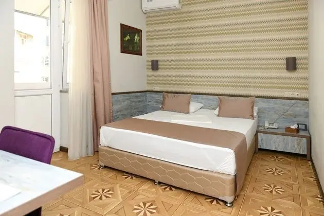 Standard Tek Büyük Yataklı Oda, Balkon