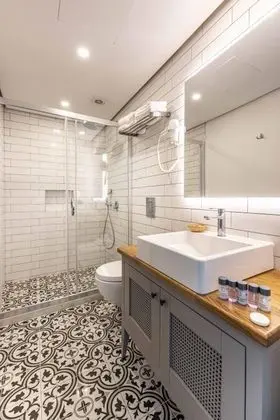Cumbalı Standart Oda, Balkonlu