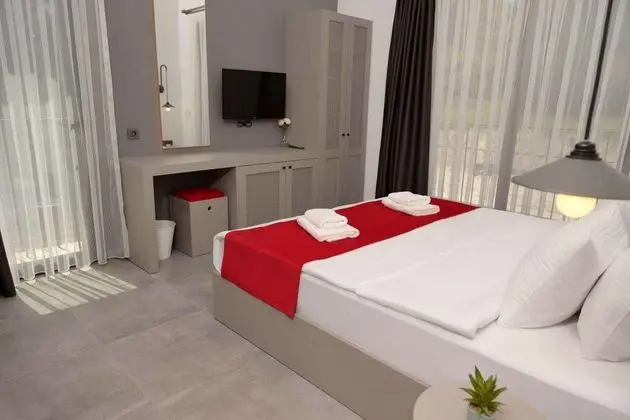 Deluxe Oda, Fransız Balkonlu