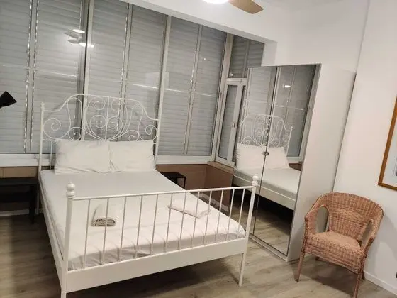 Basic Oda, 1 Çift Kişilik Yatak