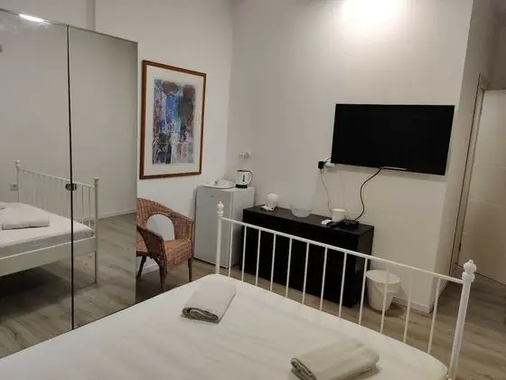 Basic Oda, 1 Çift Kişilik Yatak